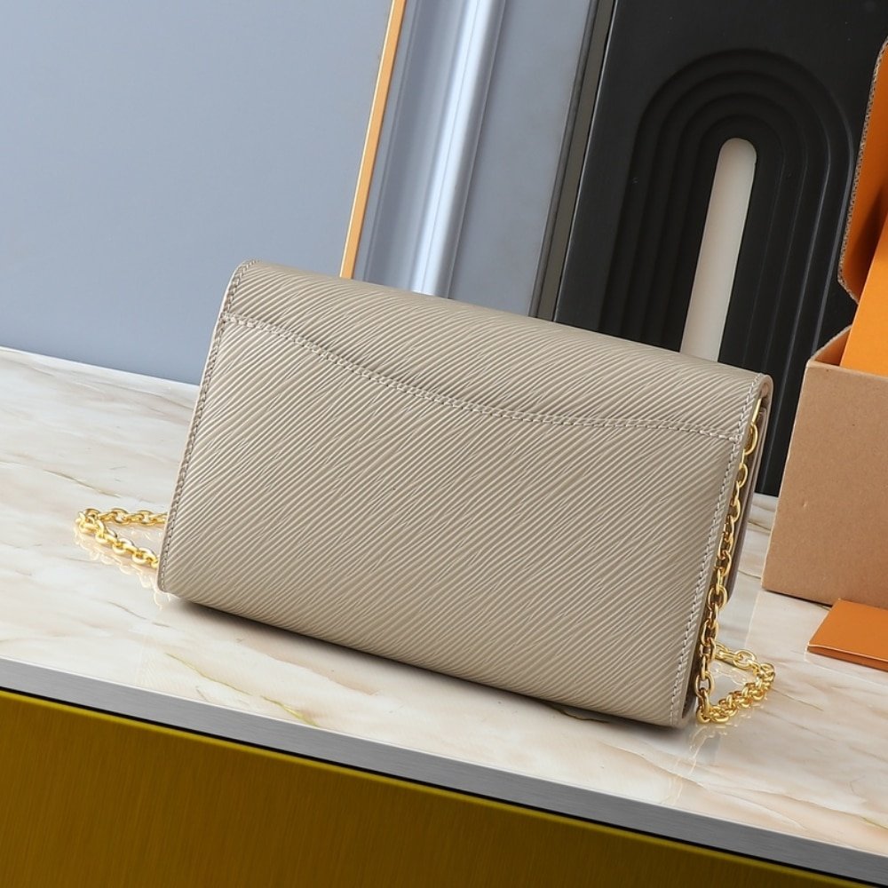 L0vis Vvtt0n Pochette L0vise Bag Champagne 22Cm M12789