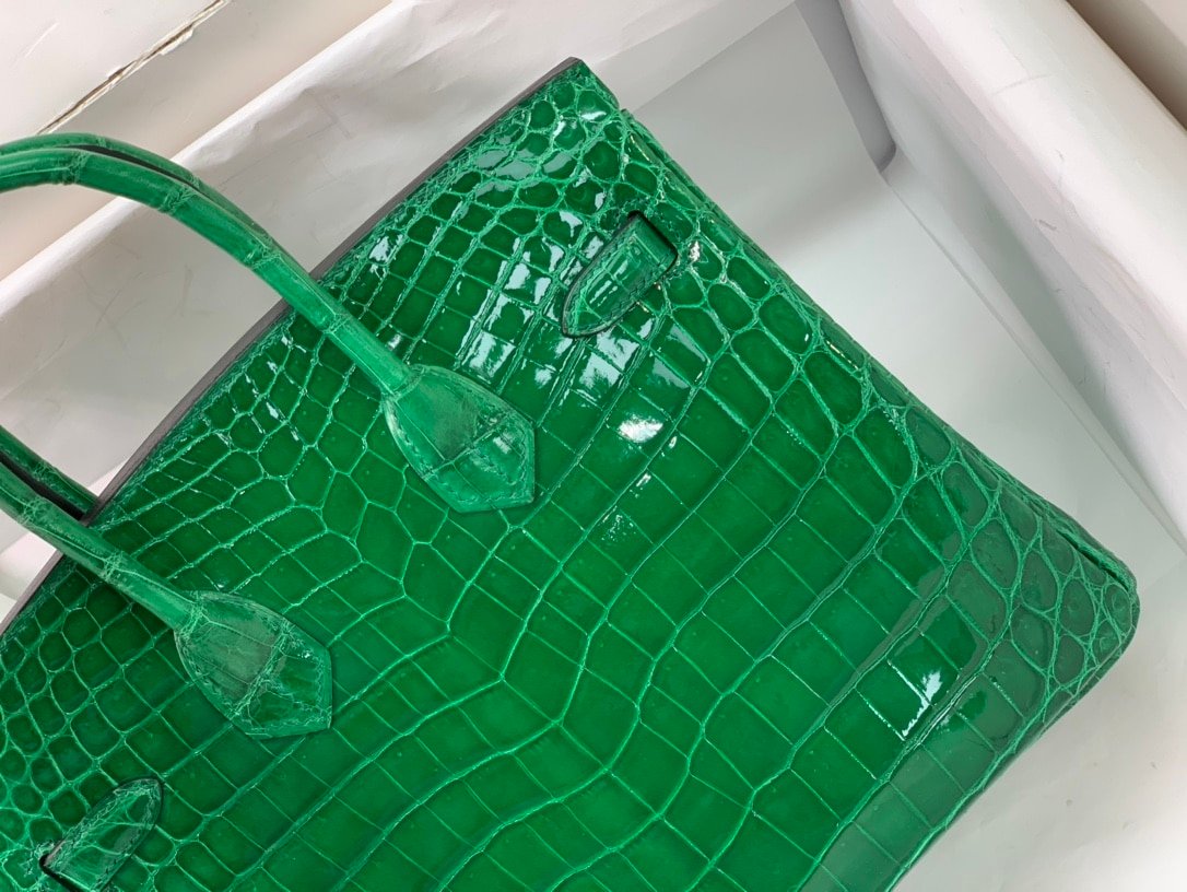 H**me5 Birkin 30 Crocodile Gold Toned Hardware Dark Green 30Cm