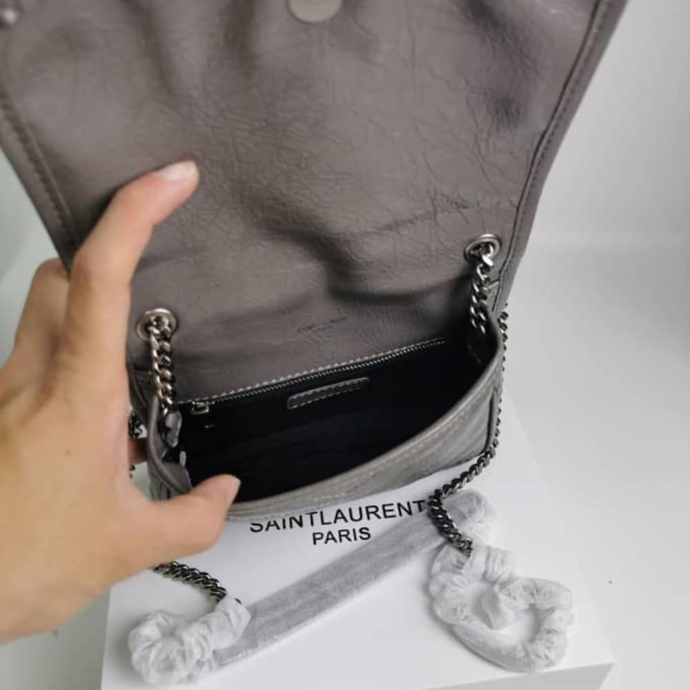 Sa1nt Lau*nt Niki Vintage Leather Chain Wallet Gray 19Cm