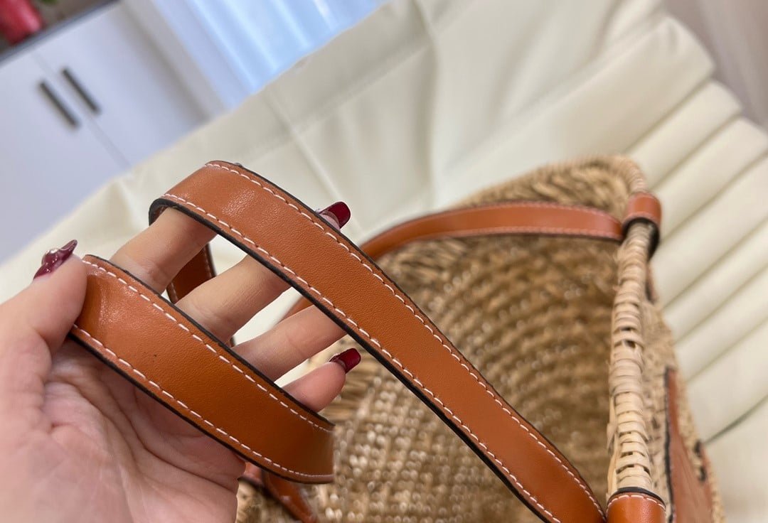 Ce1i*e Large Triomphe Classic Pannier In Raffia Calfskin Tan 42Cm 192622Cgg 04Lu