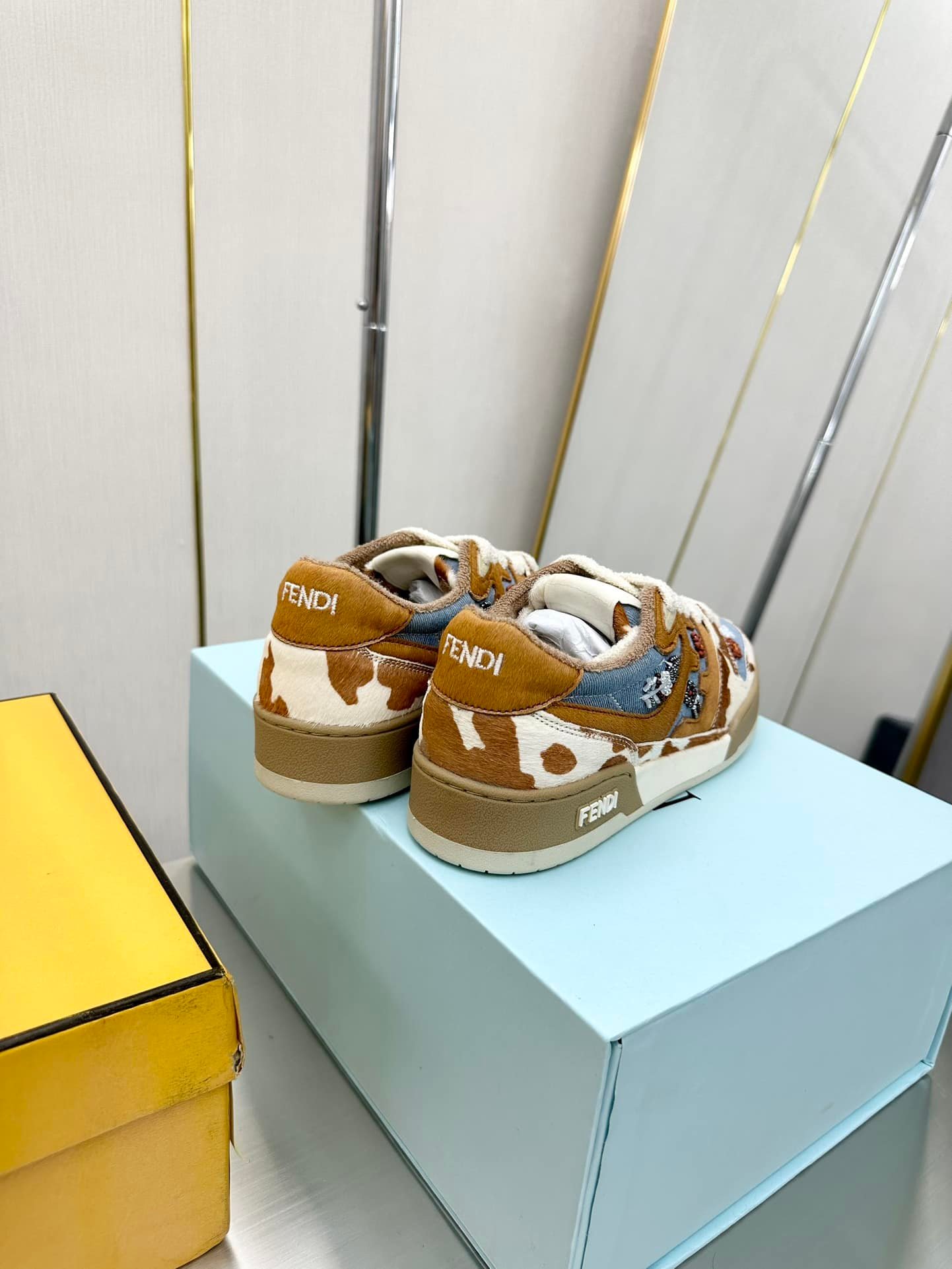 F**di Match Suede Low Tops Brown And Blue