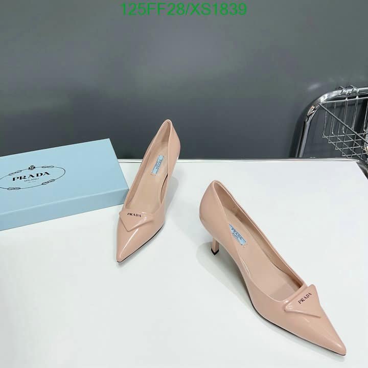 Pra*a Cleavage Nero Leather Pumps Pink