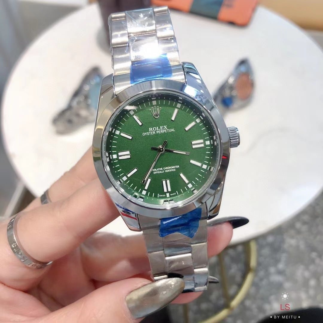R01ex Oyster Perpetual Watch 41Mm Green Dial 126000 0005